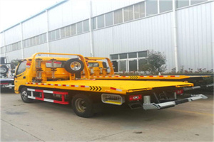 包河附近拖车救援搭电